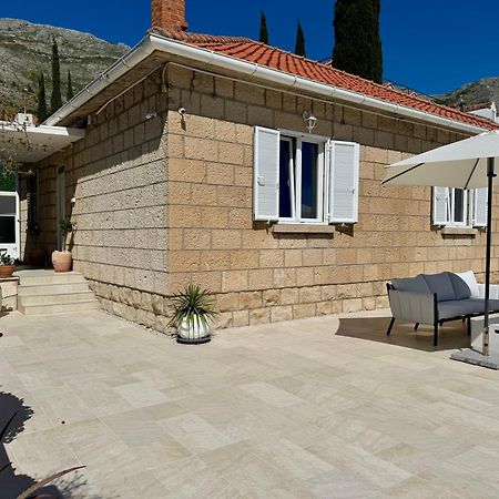 Holiday Home Lungo Mare 믈리니 외부 사진
