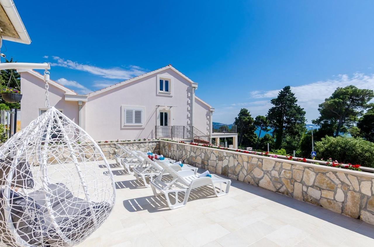 Holiday Home Lungo Mare 믈리니 외부 사진