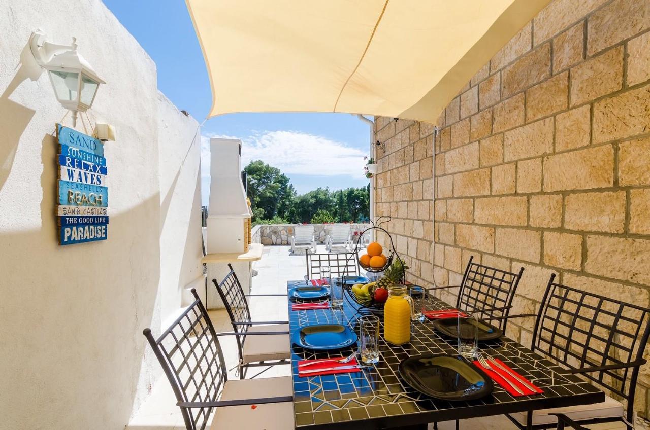 Holiday Home Lungo Mare 믈리니 외부 사진