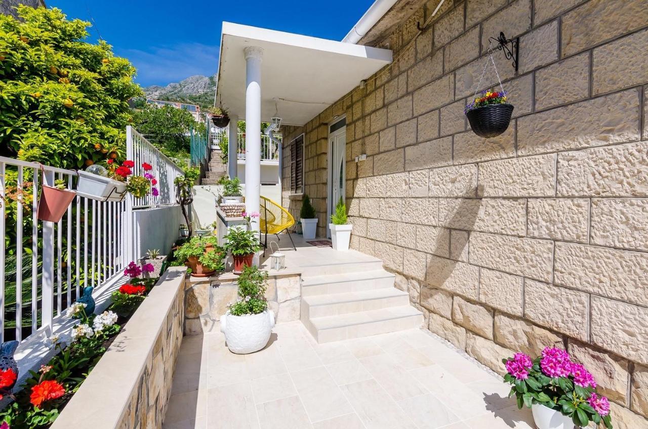 Holiday Home Lungo Mare 믈리니 외부 사진