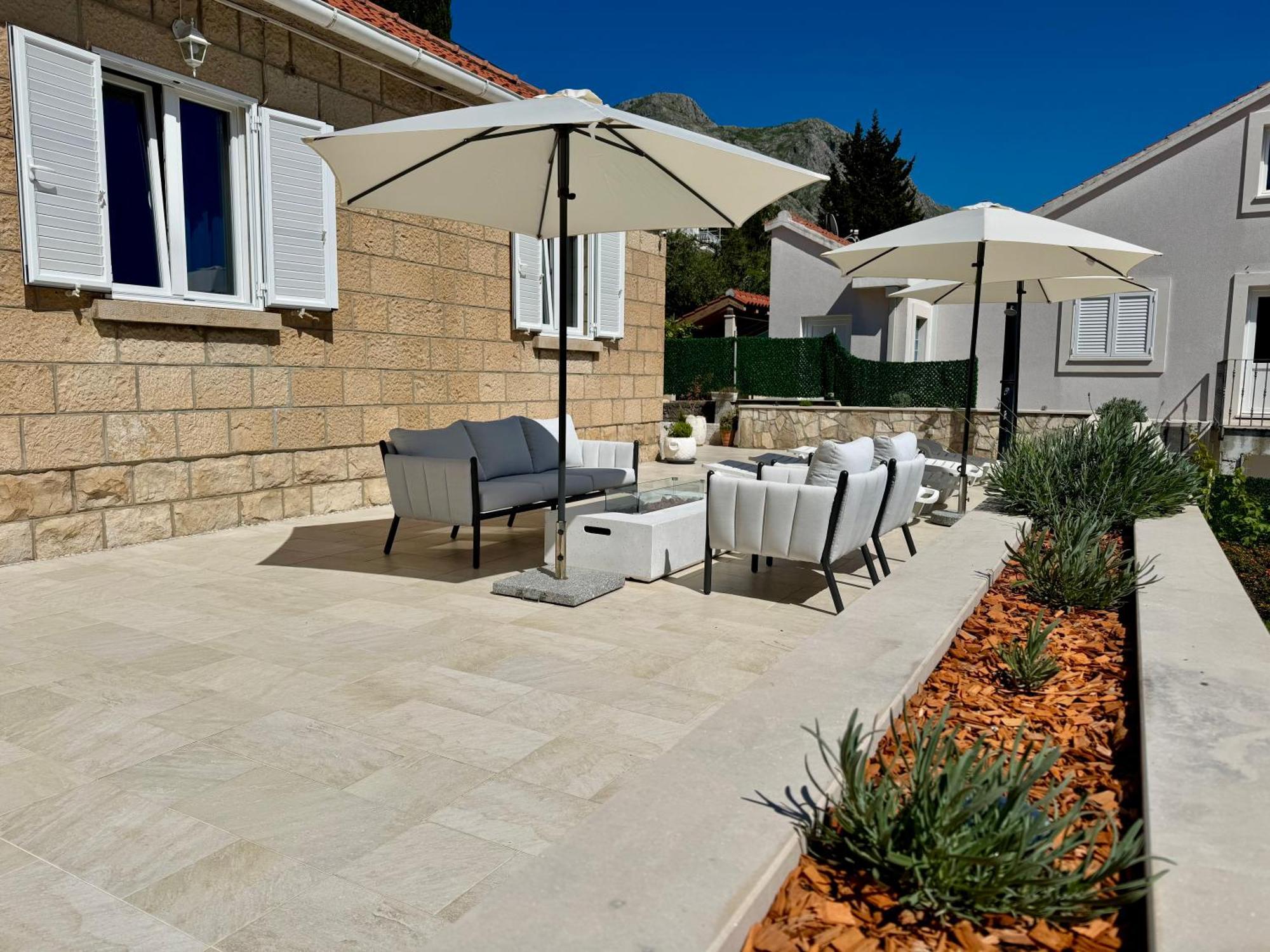 Holiday Home Lungo Mare 믈리니 외부 사진