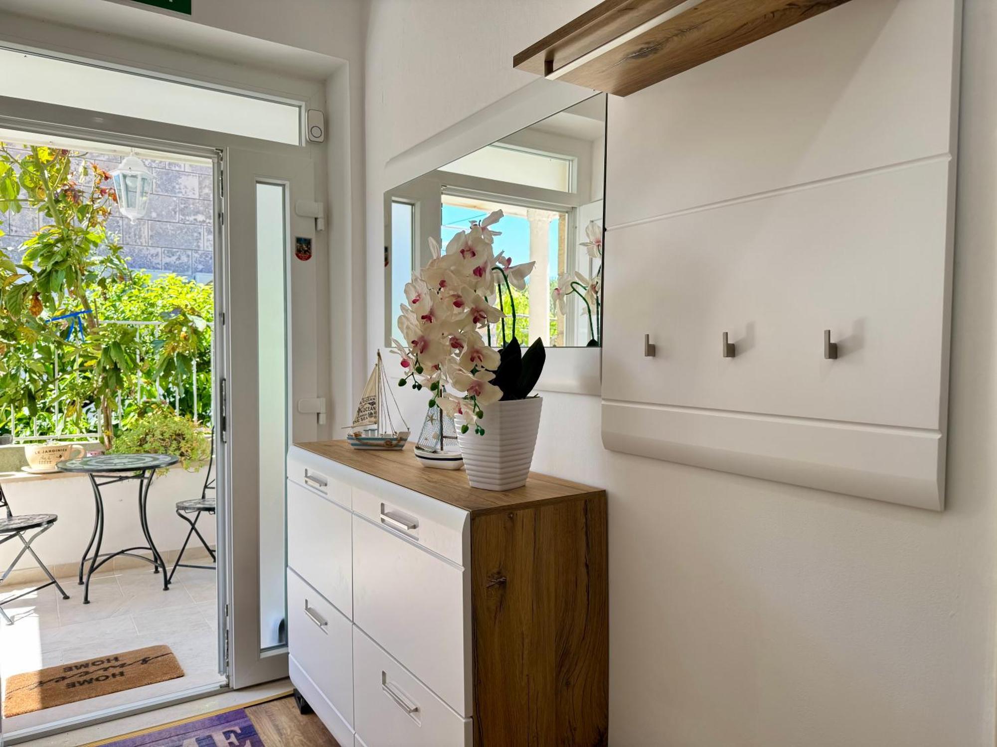 Holiday Home Lungo Mare 믈리니 외부 사진
