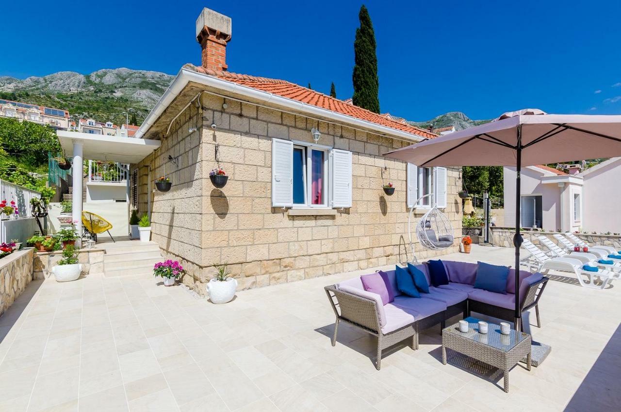 Holiday Home Lungo Mare 믈리니 외부 사진
